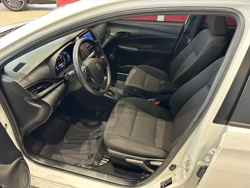 galeria YARIS