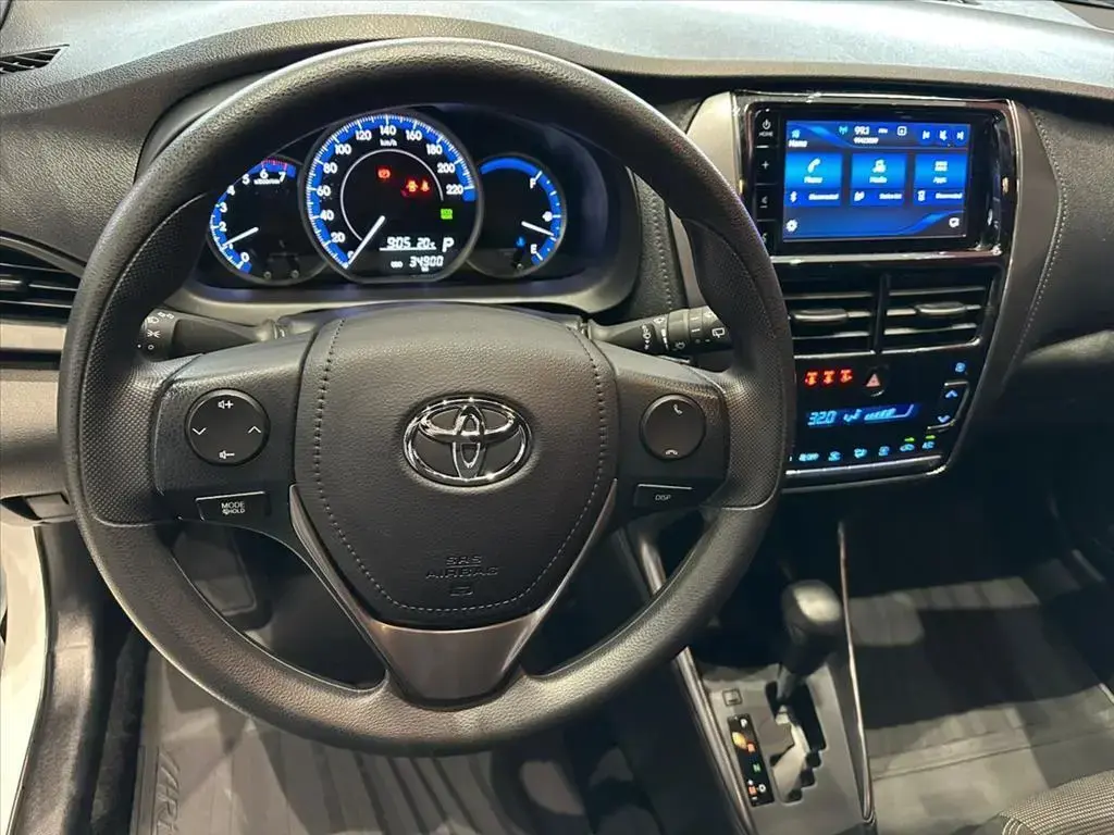 galeria YARIS