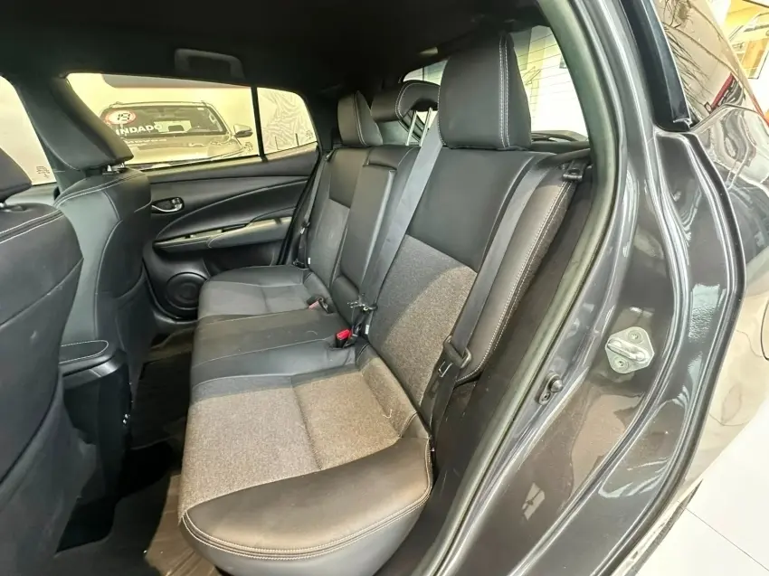 galeria YARIS