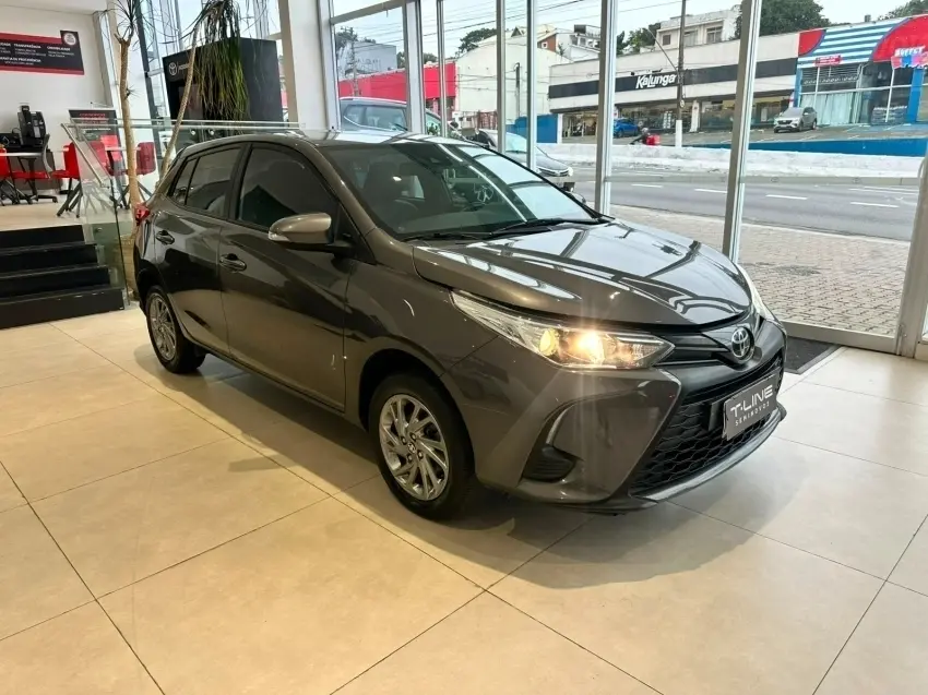 galeria YARIS