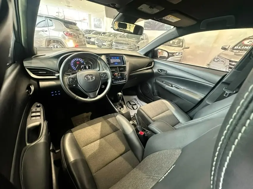 galeria YARIS