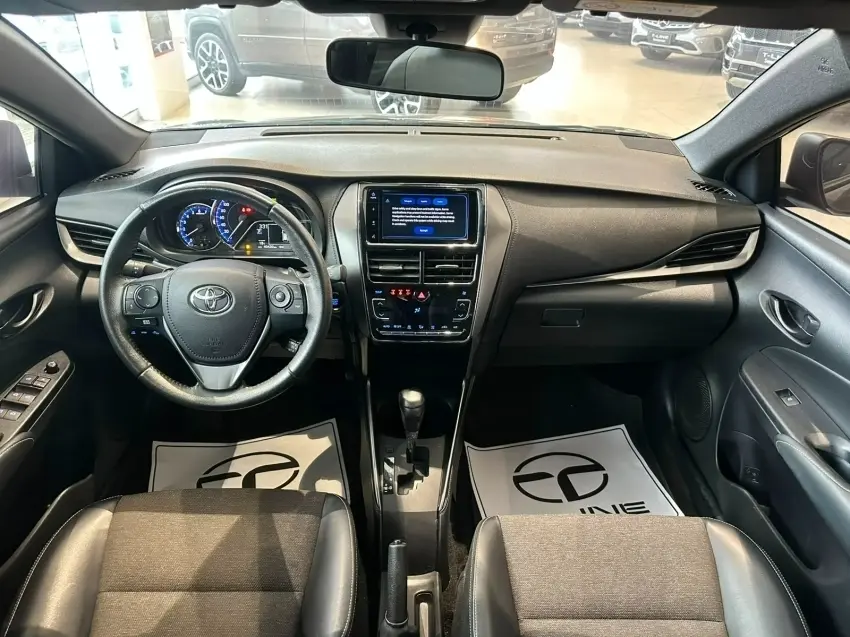 galeria YARIS