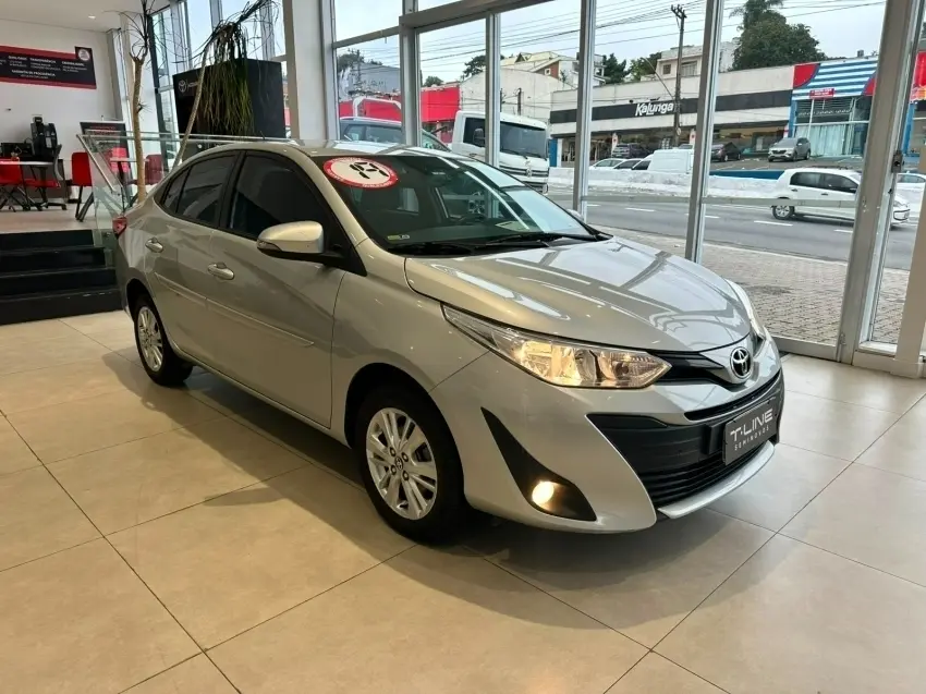 galeria YARIS