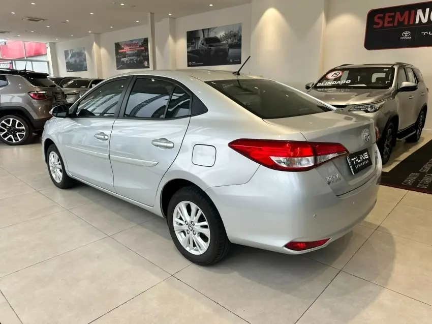 galeria YARIS
