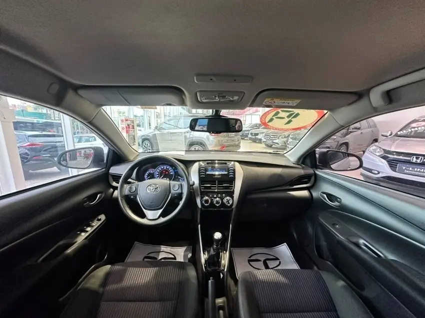 galeria YARIS