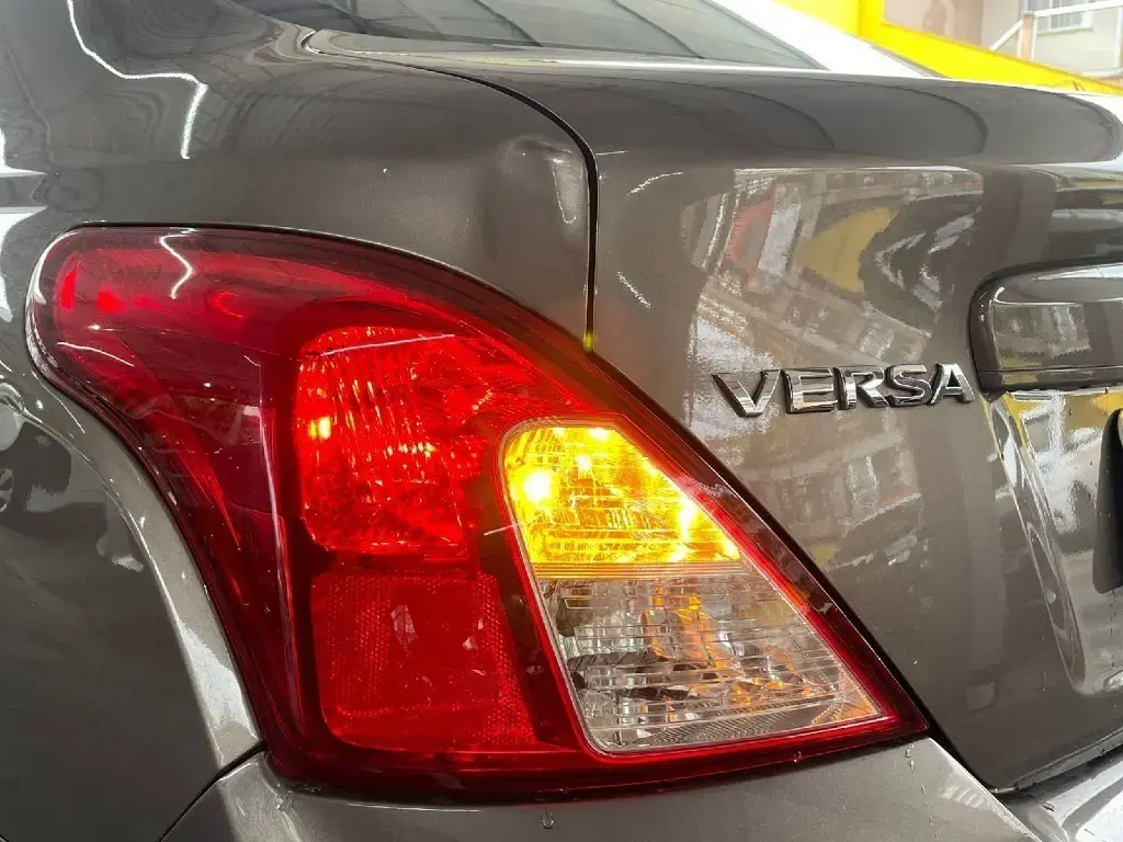 galeria VERSA