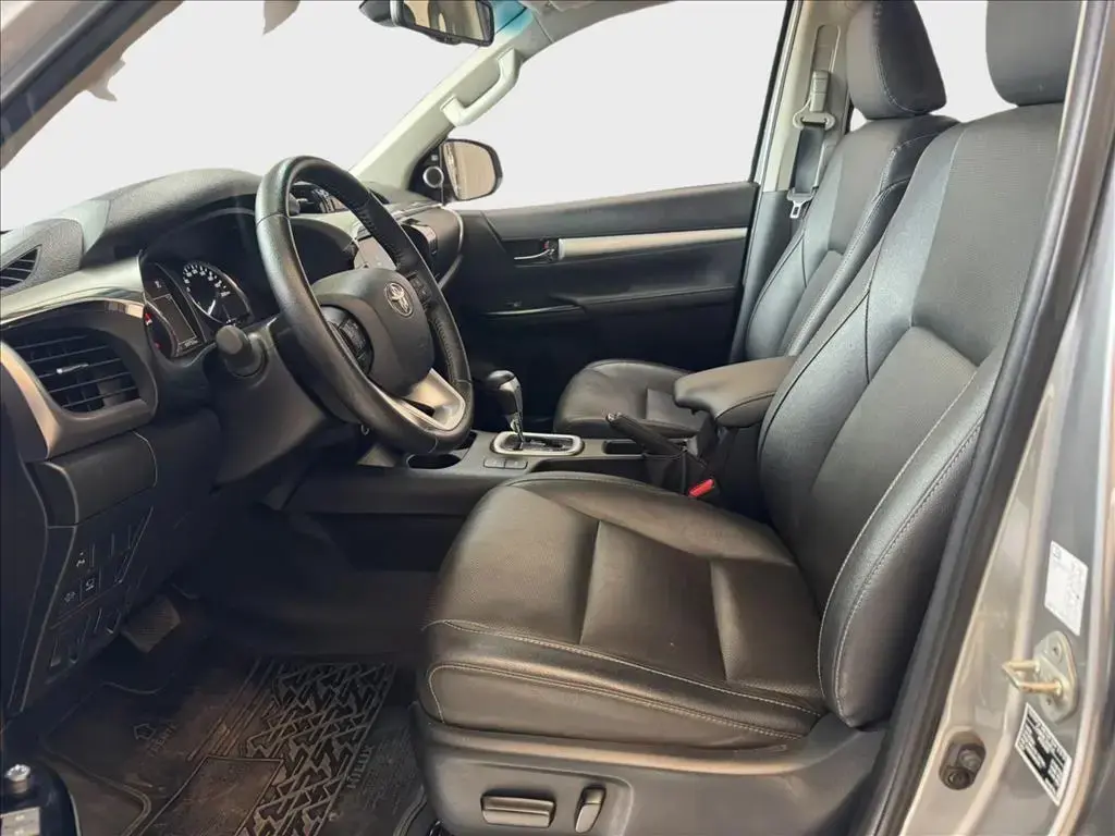 galeria HILUX