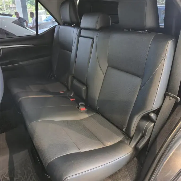 galeria HILUX SW4