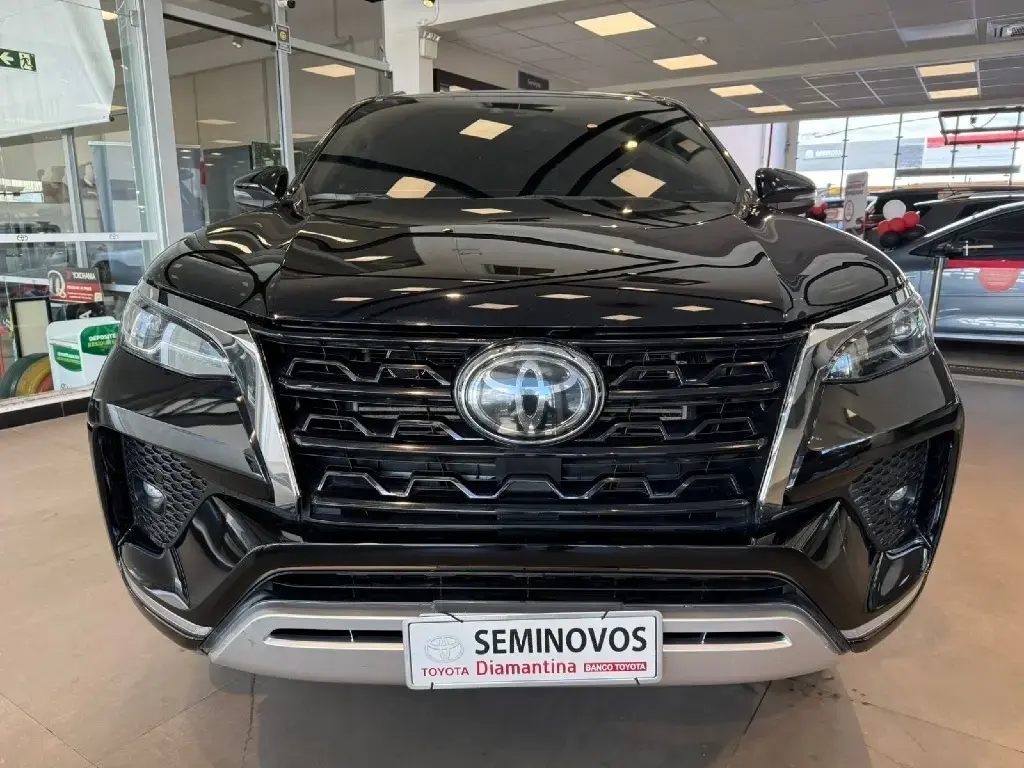 galeria HILUX SW4