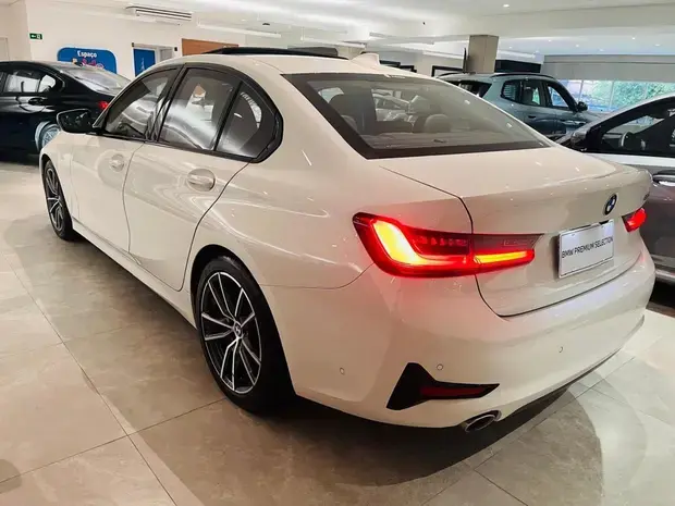 Bmw 320i 320i Sport ActiveFlex