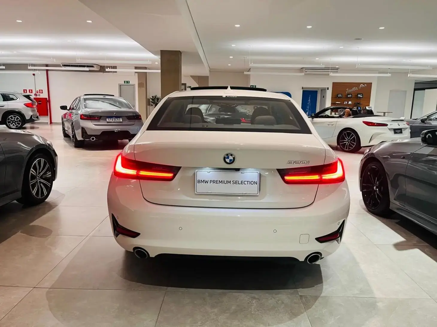 galeria 320i