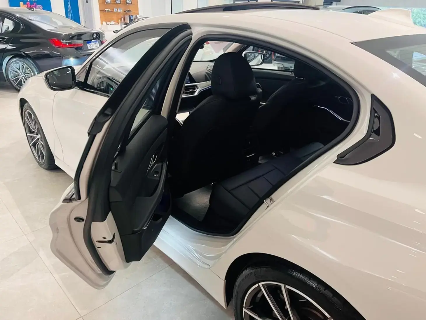 galeria 320i