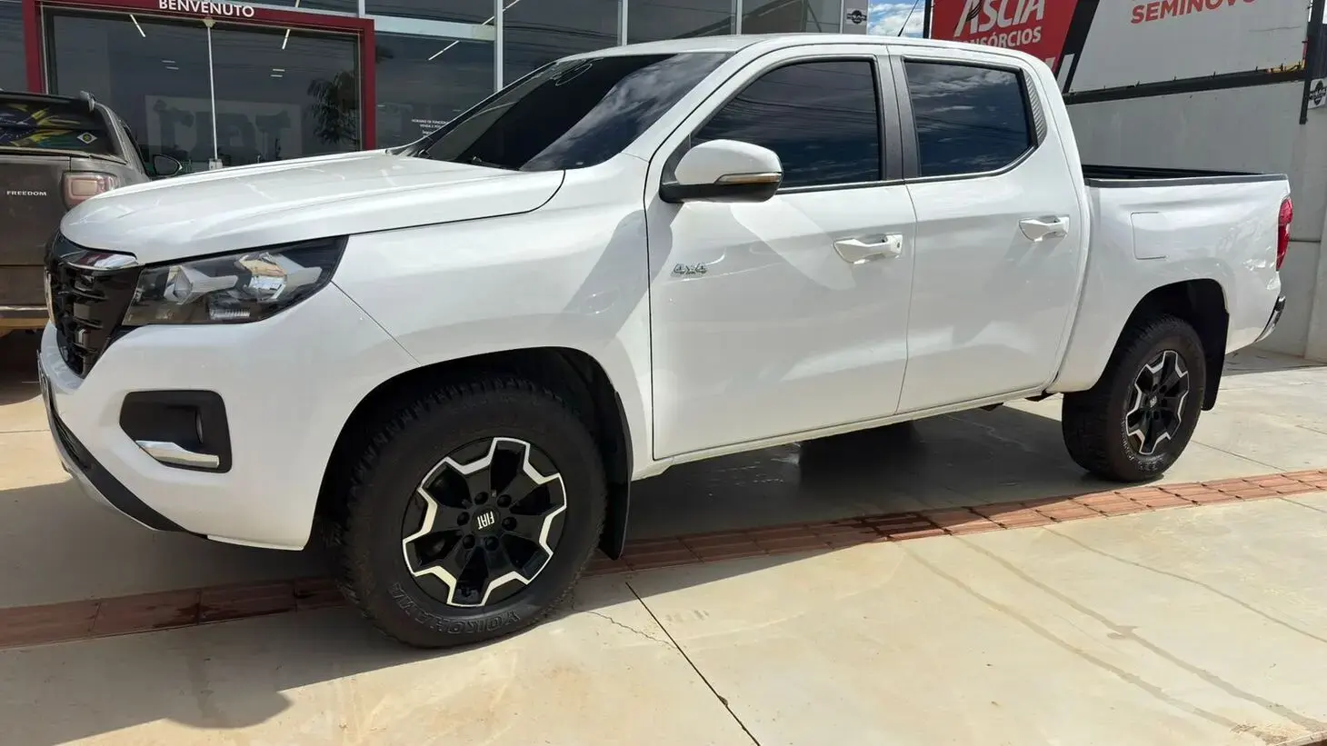 galeria FIAT TITANO VOLCANO 4X4