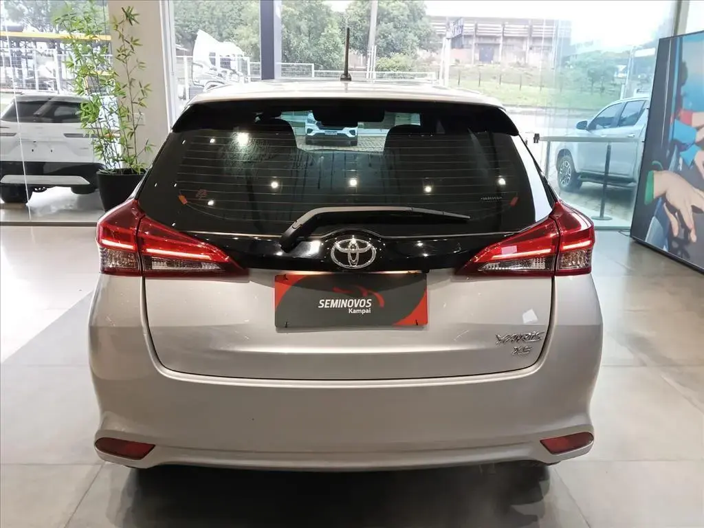 galeria YARIS