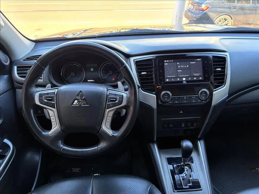galeria L200 TRITON