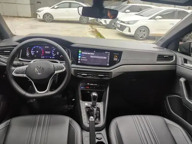Volkswagen NIVUS 1.0 200 TSI TOTAL FLEX HIGHLINE AUTOMÁTICO