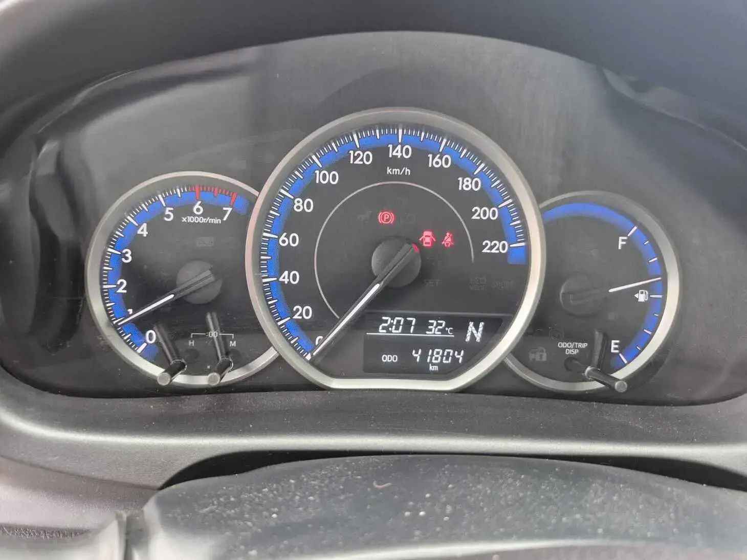 galeria Yaris Sedan