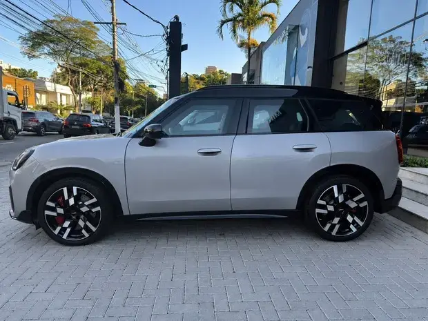 Mini Cooper Countryman John Cooper Works ALL4 Exclusive