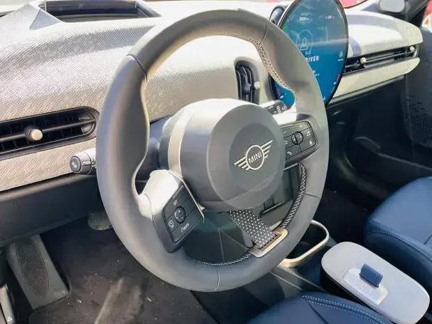 Mini Aceman E