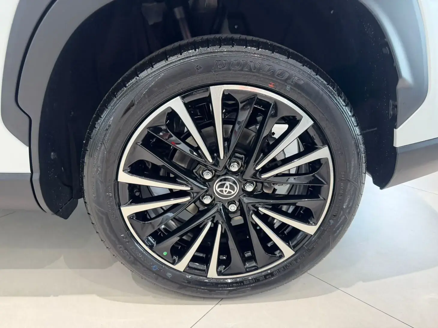 galeria Corolla Cross