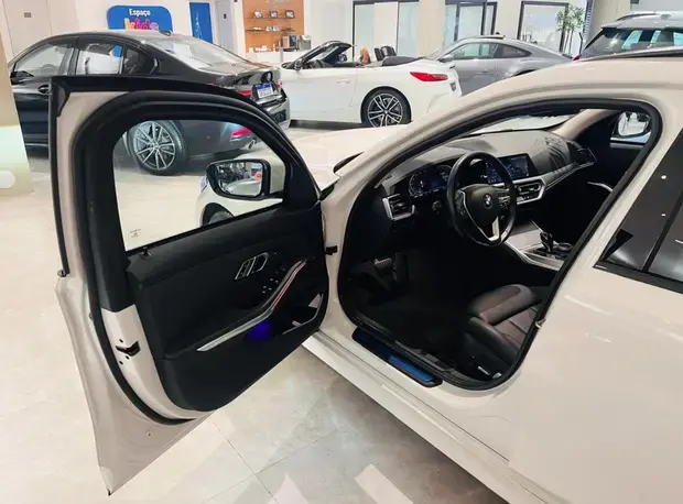 Bmw 320i 320i Sport ActiveFlex