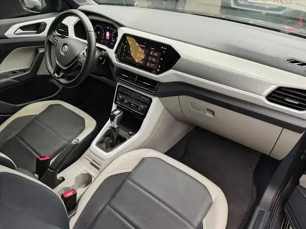Volkswagen T-CROSS 1.4 250 TSI TOTAL FLEX HIGHLINE AUTOMÁTICO
