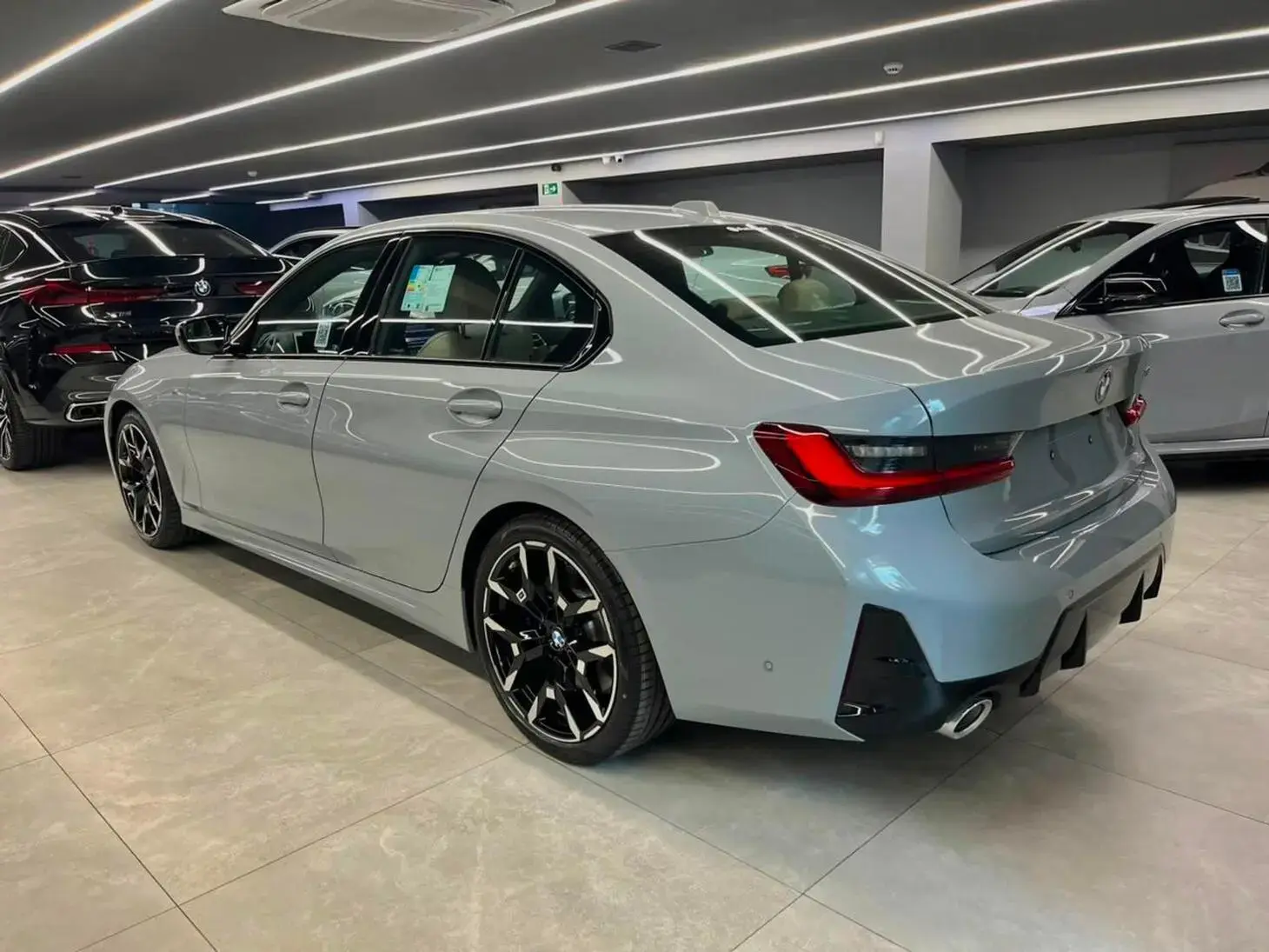 galeria 320i