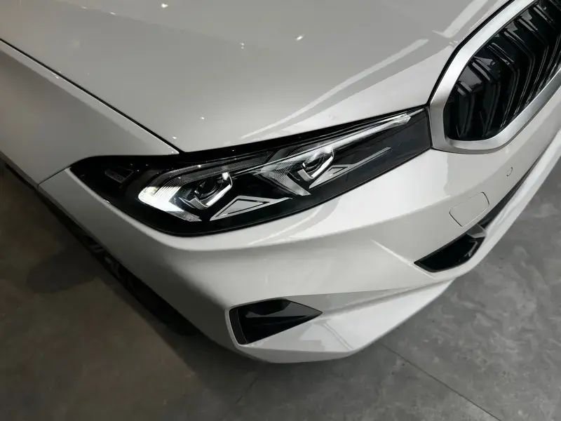 galeria 320i