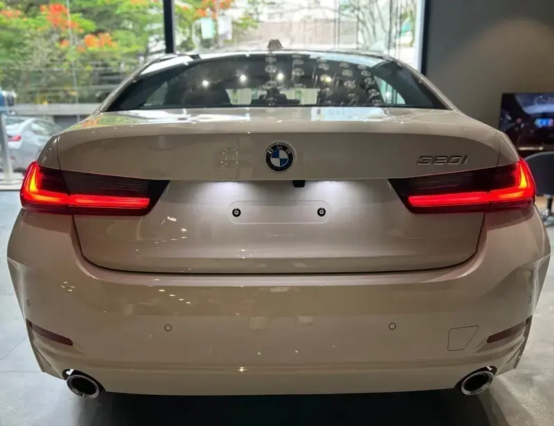 galeria 320i