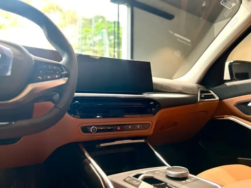 galeria 320i