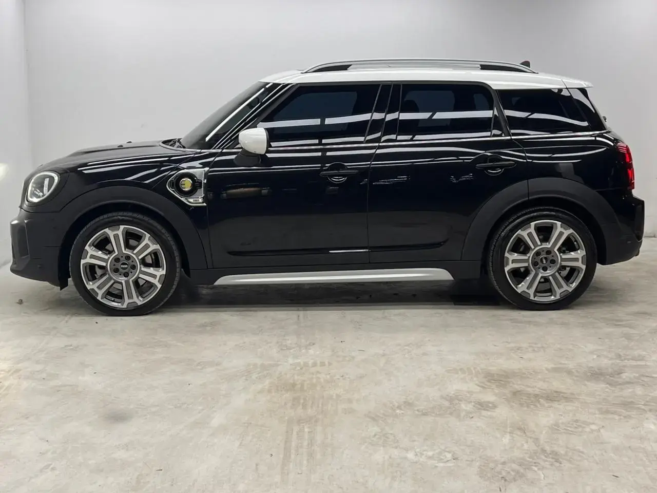 galeria Cooper Countryman