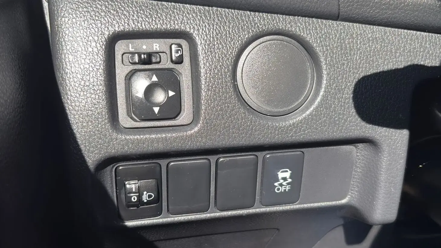 galeria L200 TRITON HPE 2.4 4X4