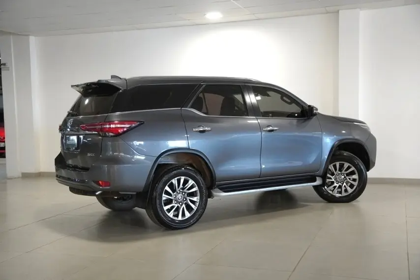 galeria HILUX SW4