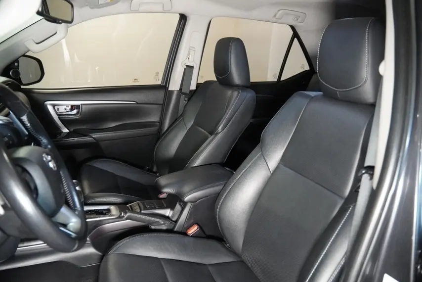 galeria HILUX SW4