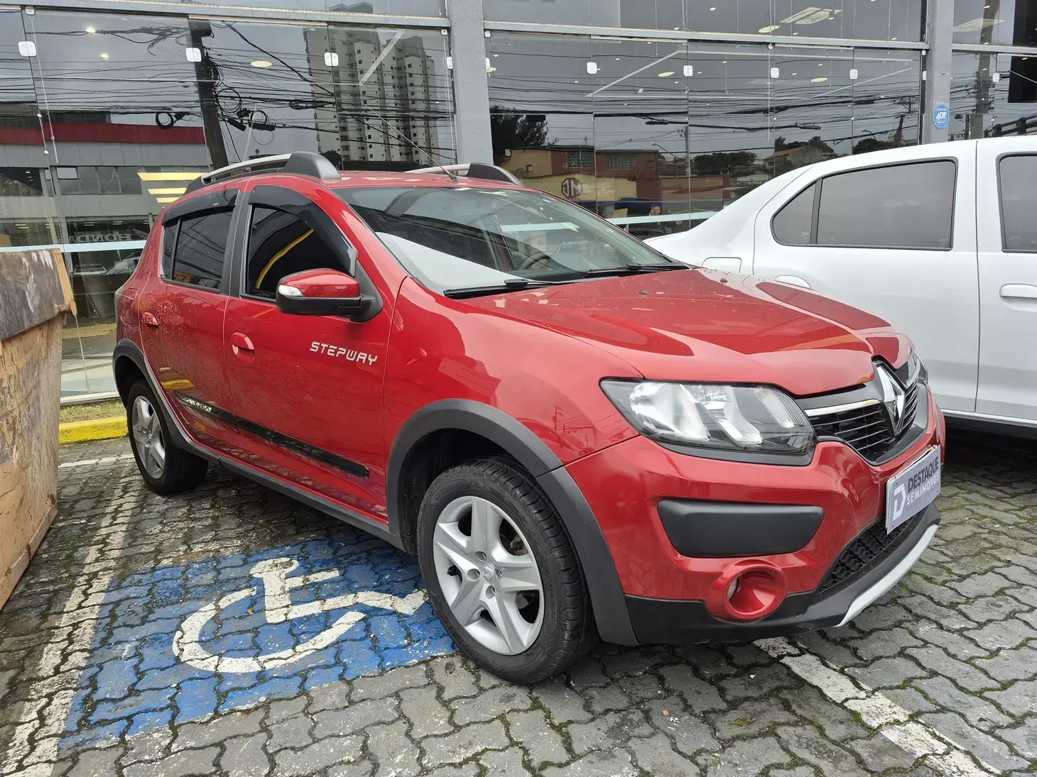 galeria SANDERO
