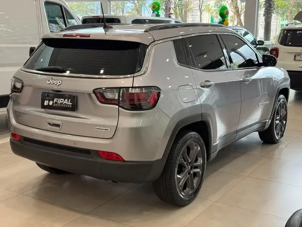 Jeep COMPASS 1.3 T270 TURBO FLEX LONGITUDE AT6