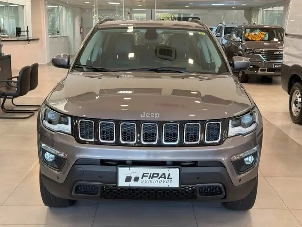 Jeep COMPASS 2.0 16V DIESEL LONGITUDE 4X4 AUTOMÁTICO
