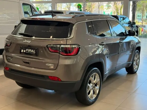 Jeep COMPASS 2.0 16V DIESEL LONGITUDE 4X4 AUTOMÁTICO