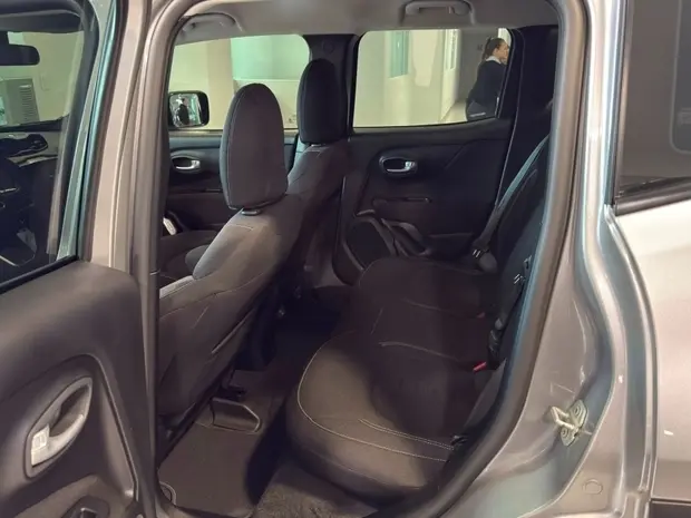 Jeep RENEGADE 1.3 T270 TURBO FLEX SPORT AT6