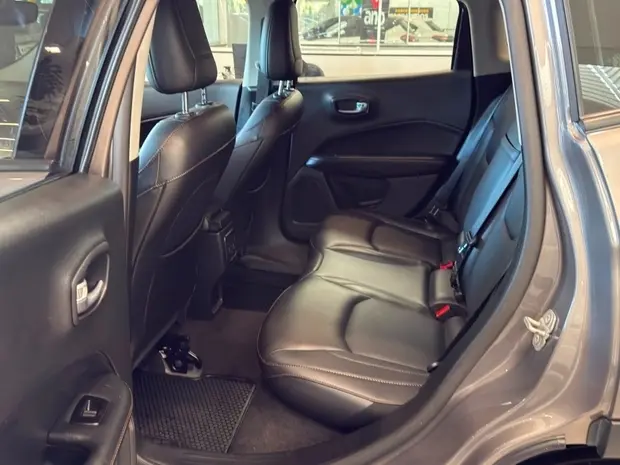 Jeep COMPASS 2.0 16V DIESEL LONGITUDE 4X4 AUTOMÁTICO
