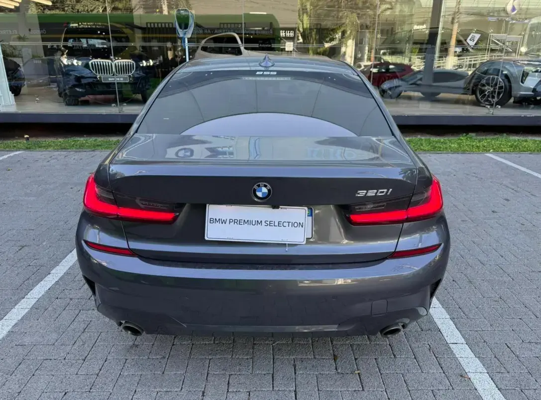 galeria 320i