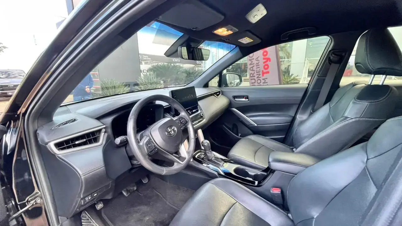 galeria COROLLA CROSS