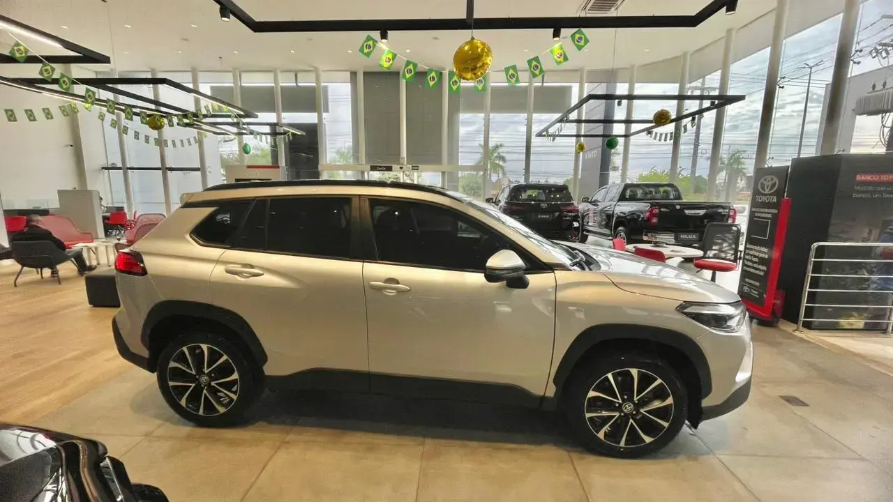galeria COROLLA CROSS