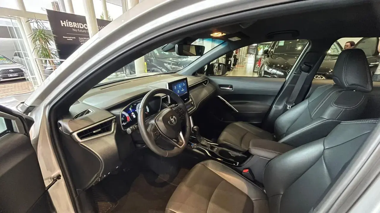 galeria COROLLA CROSS