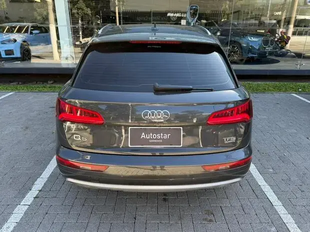 Audi Q5 2.0 TFSI Ambiente S Tronic Quattro