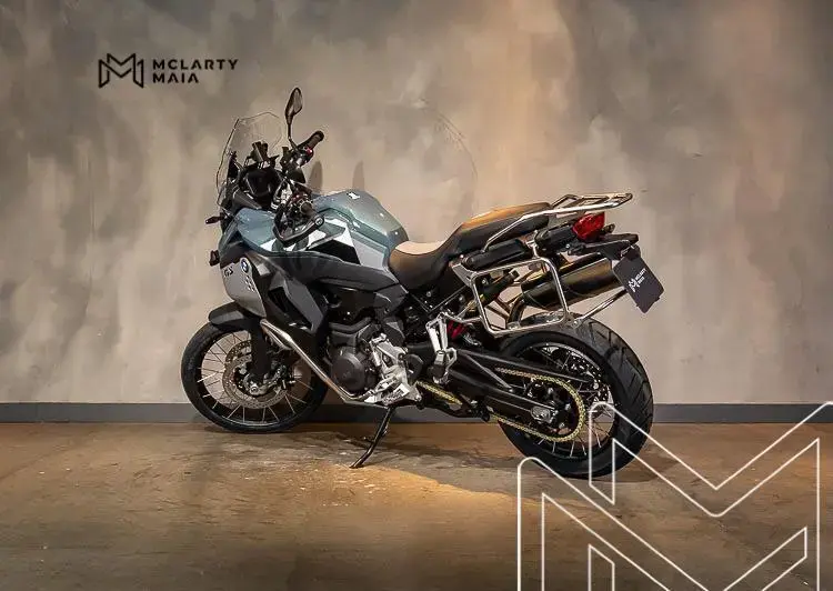 galeria F 900