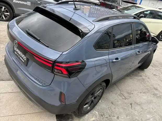 Volkswagen NIVUS 1.0 200 TSI TOTAL FLEX COMFORTLINE AUTOMÁTICO
