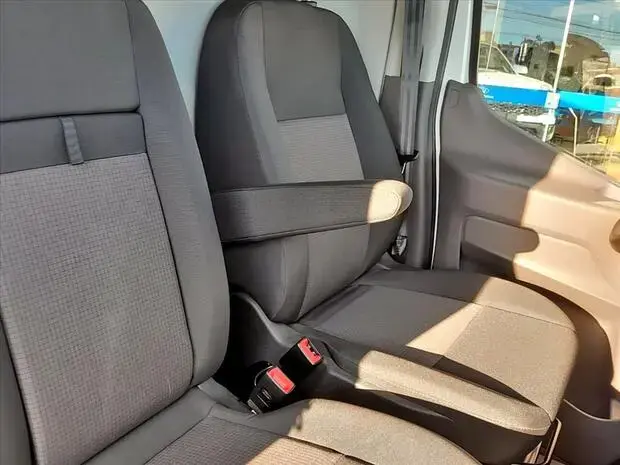 Ford TRANSIT 2.0 ECOBLUE DIESEL FURGÃO L3H3 AUTOMÁTICO