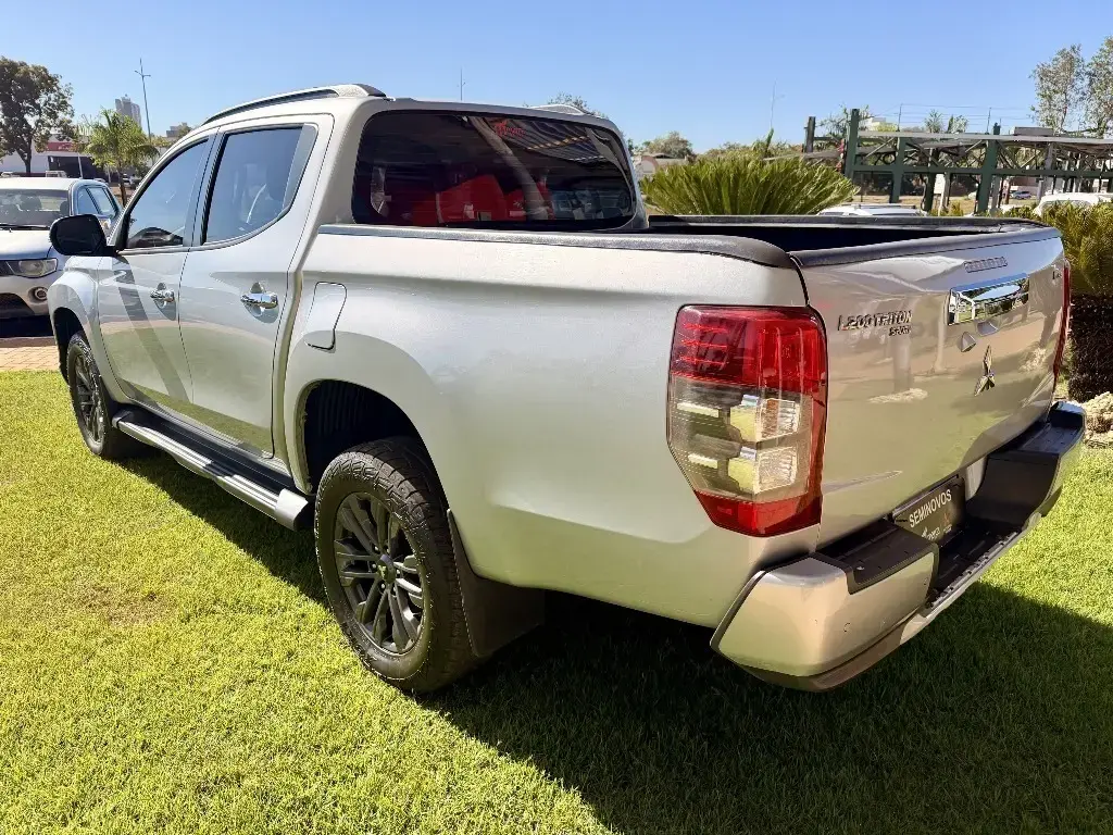 galeria L200 TRITON