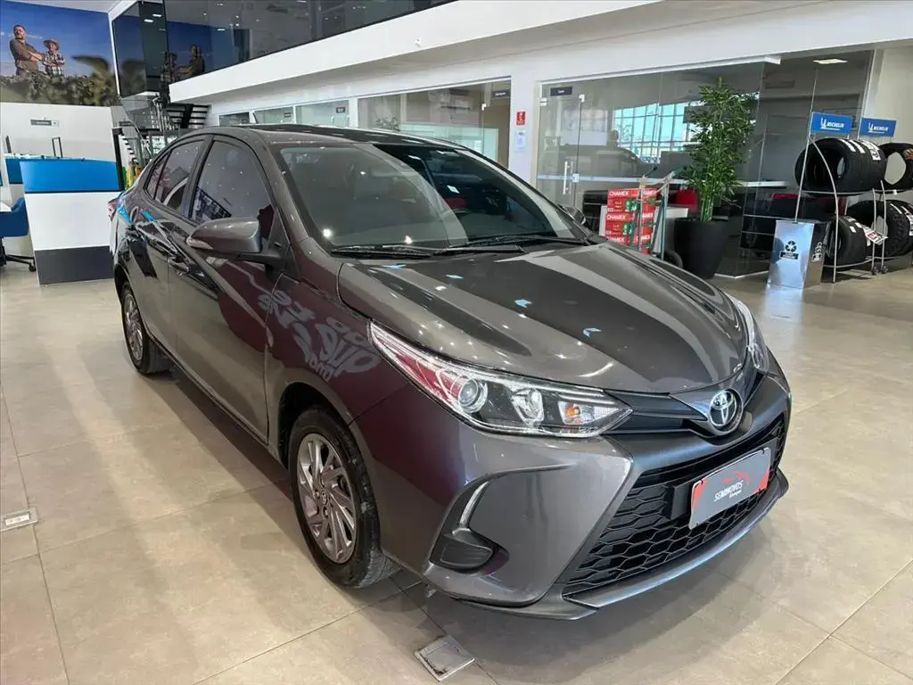 galeria YARIS